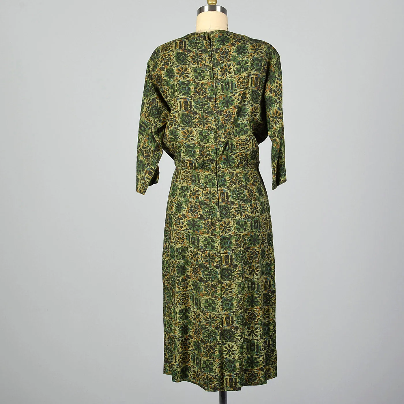 1950s Green Print Day Dress with Dolman Sleeves