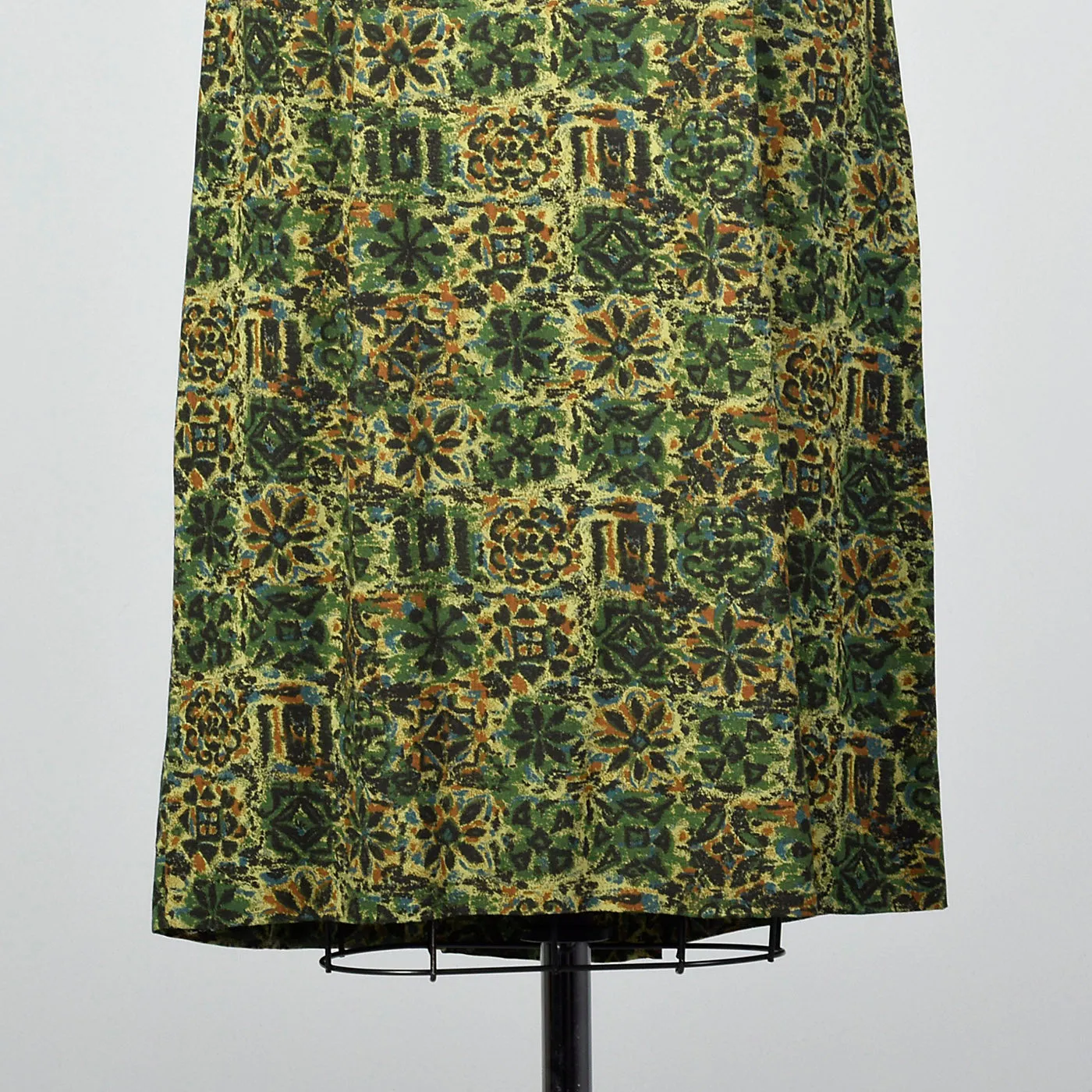 1950s Green Print Day Dress with Dolman Sleeves