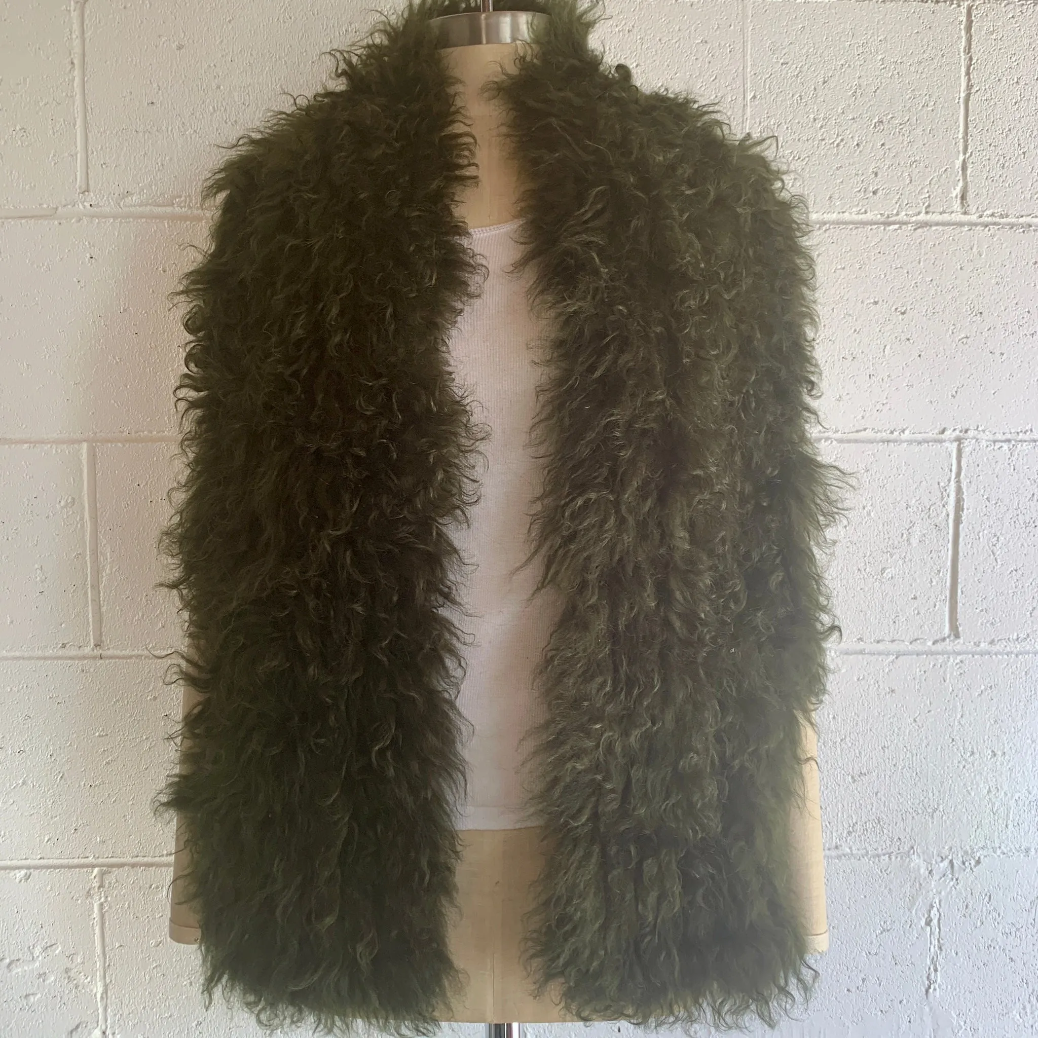 Follow MY Lead, Pure Mongolian Wool Knit Scarf, Martini Olive