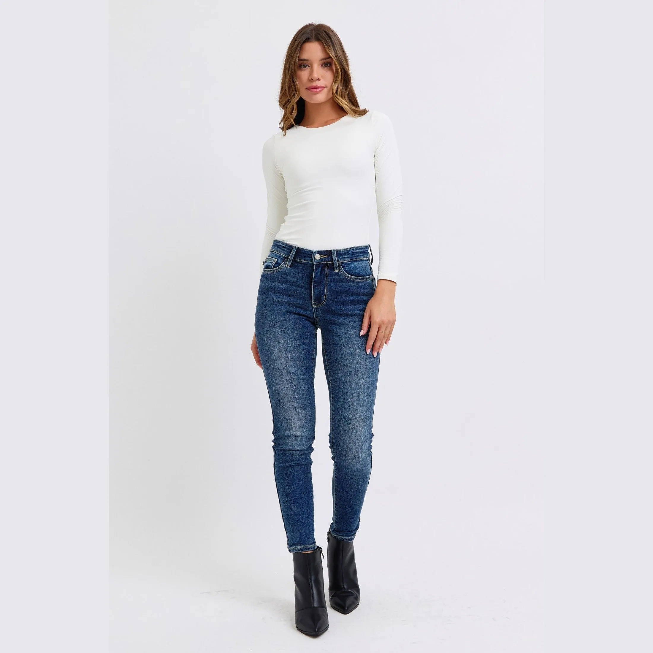 Mid-Rise Waist Skinny Jeans with Thermal Lining