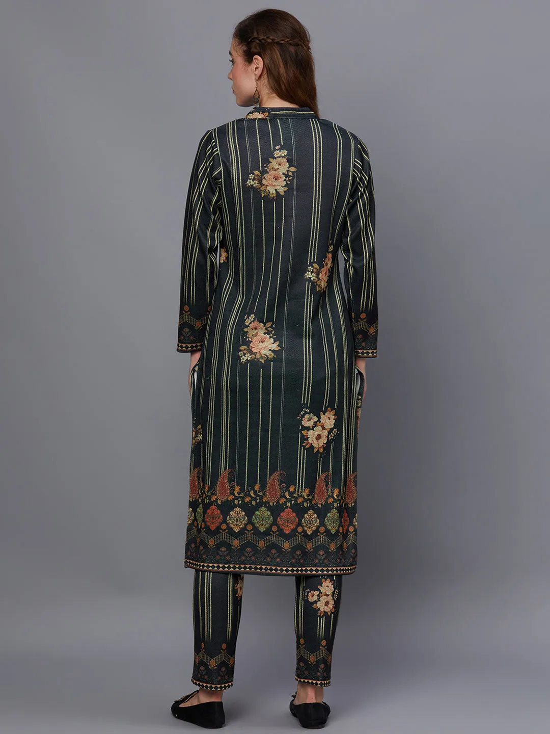 Women Maroon Geometric Winter Set